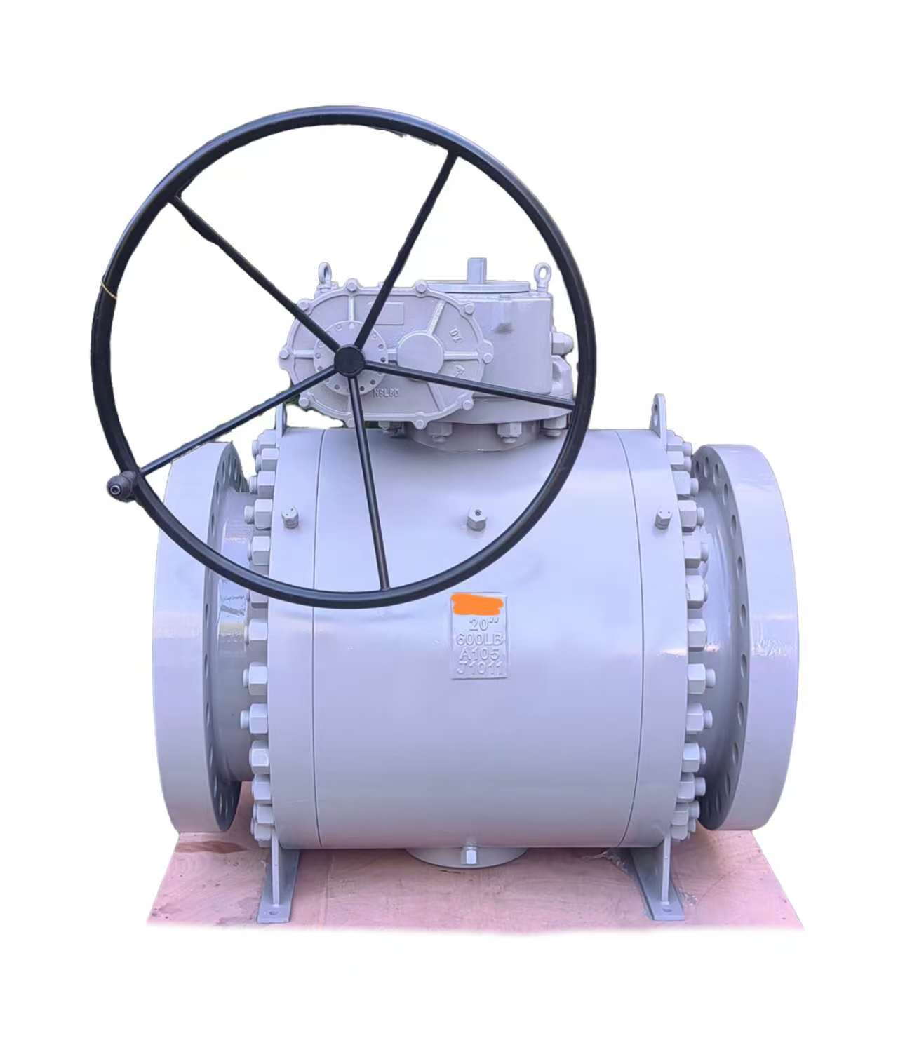 A105 Large-Diameter Ball Valve: Essentials